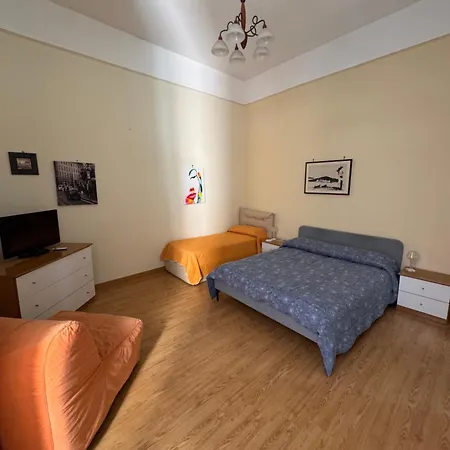 appartamento a casa di ciro Napoli Esterno foto