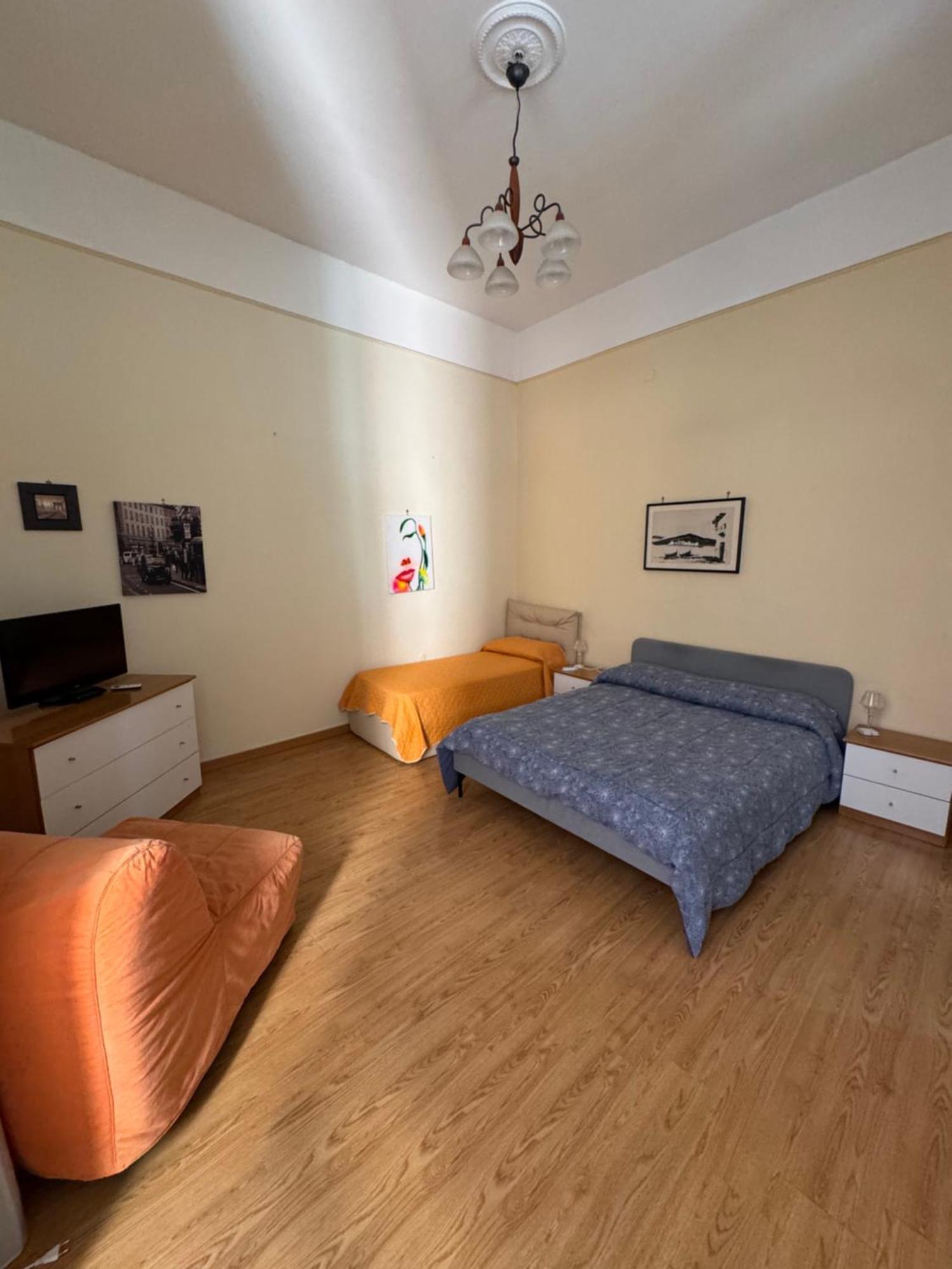 A Casa Di Ciro * Napoli